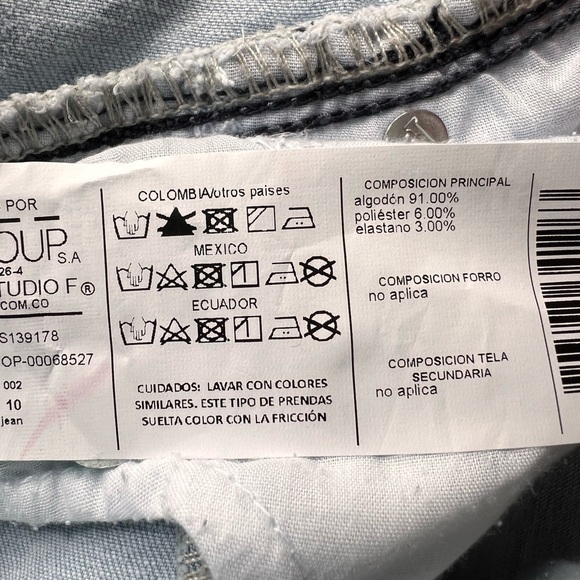 Studio F Blue Jean - 6 - Picture 12 of 16